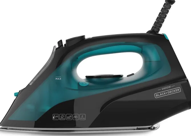 BLACK & DECKER - Ferro da stiro a vapore 2400W - BXIR2403E