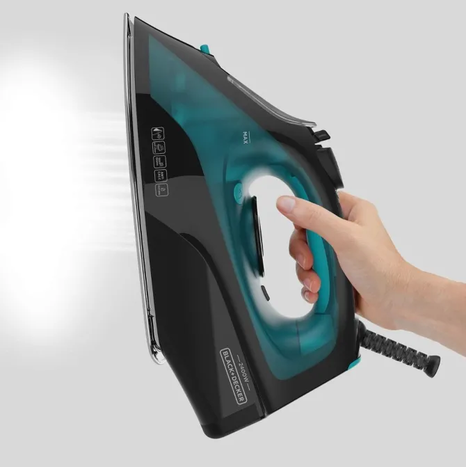 BLACK & DECKER - Ferro da stiro a vapore 2400W - BXIR2403E