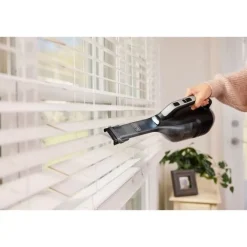 Black & Decker Mini Aspirapolvere Portatile Ricaricabile 12V Autonomia 15 min colore Nero/Grigio Dustbuster - DVD320J-QW