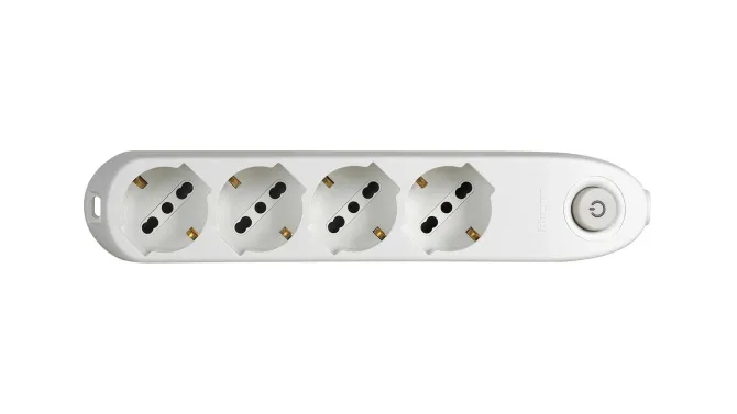 bticino Poker prolunghe e multiple 1,5 m 4 presa(e) AC Interno - Bianco