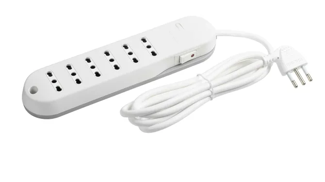 bticino Slim6 prolunghe e multiple 1,5 m 6 presa(e) AC Interno - Bianco