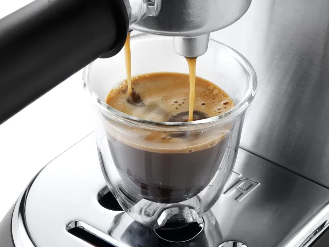DeLonghi Dedica Style EC 685.M Macchina per espresso 1.1L Nero, Metallico, Argento