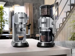 DeLonghi Dedica Style EC 685.M Macchina per espresso 1.1L Nero, Metallico, Argento