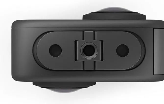 GoPro Action cam MAX 360, Chip Cmos, risoluzione 5,6K, TimeWarp 360 - Nero