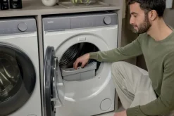 Haier X Series 7 HD90-A367U1-IT asciugatrice Libera installazione Caricamento frontale 9 kg Bianco