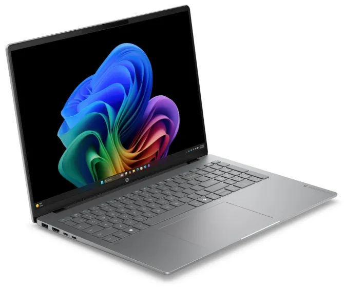 HP OmniBook 5 Laptop Next Gen AI 16-bp0002nlx Copilot+ PC AMD Ryzen AI 7 445 Computer portatile 40,6 cm (16") 2K 16 GB LPDDR5x-SDRAM 1 TB SSD Wi-Fi 6 (802.11ax) Windows 11 Home Argento