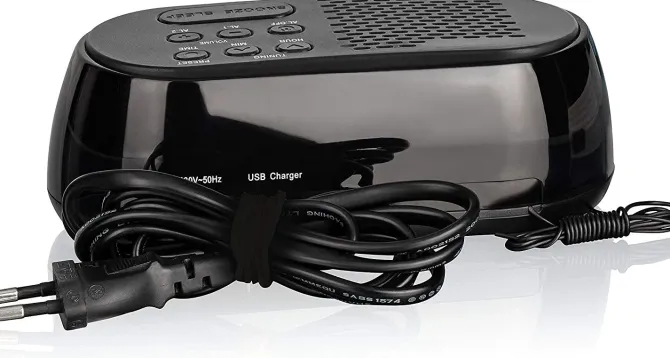 Roadstar Radiosveglia Digitale con Carica USB