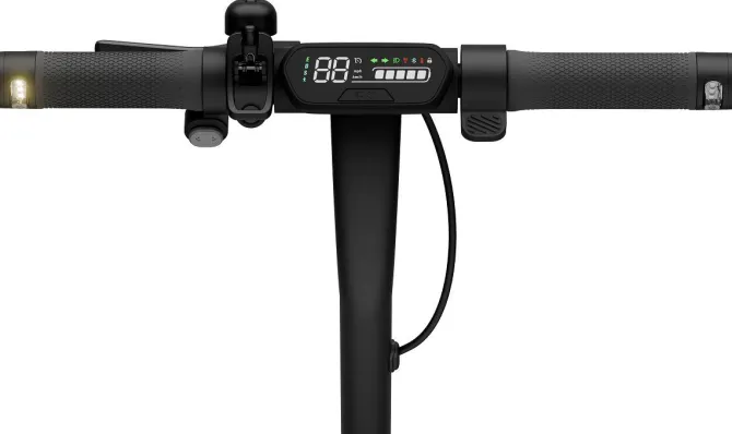 Segway Ninebot KickScooter E22E Monopattino Elettrico 22 km 20 km/h