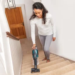 SHARK - ASPIRAPOLVERE SENZA FILO CON PET KIT IZ201EUT