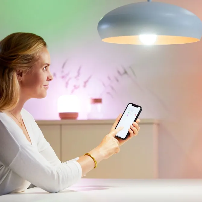 WiZ 8718699786250 soluzione di illuminazione intelligente Lampadina intelligente 4,9 W Bianco Wi-Fi